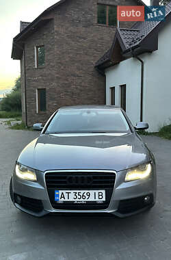 Седан Audi A4 2009 в 