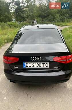 Седан Audi A4 2012 в 