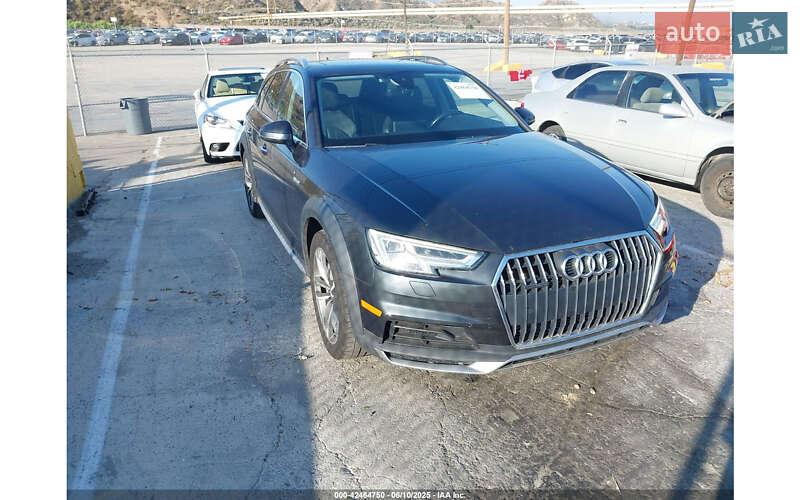 Седан Audi A4 2018 в 