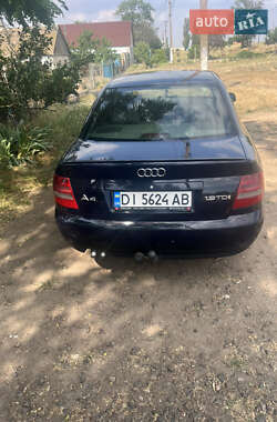 Седан Audi A4 1999 в 