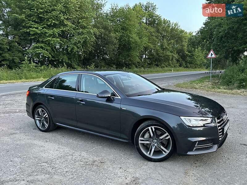 Седан Audi A4 2016 в Львове