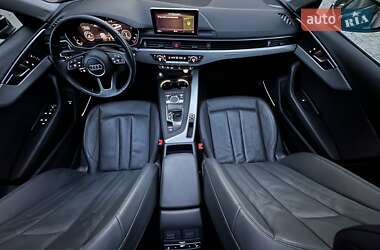 Седан Audi A4 2016 в 