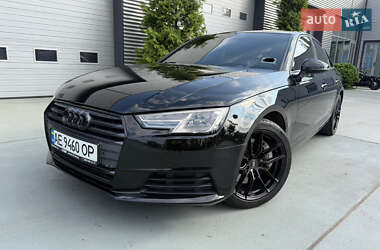 Седан Audi A4 2016 в 