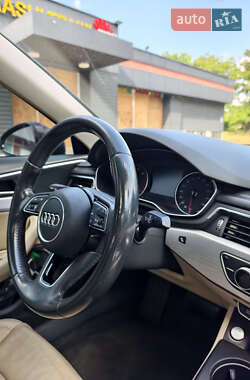 Седан Audi A4 2017 в 