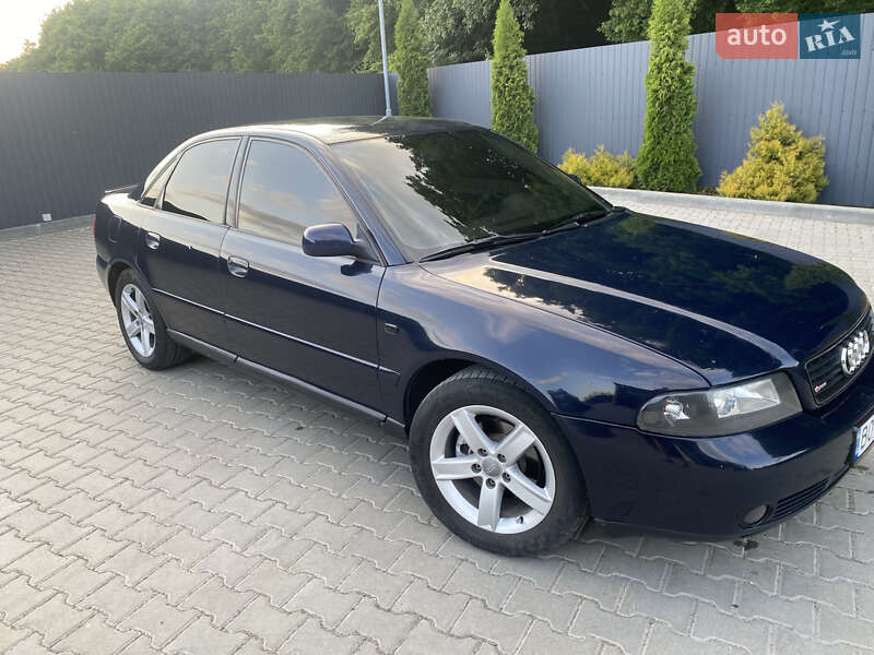 Седан Audi A4 2000 в Тернополе