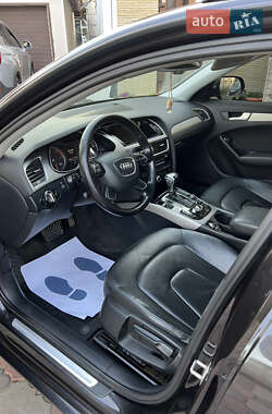 Универсал Audi A4 2013 в 
