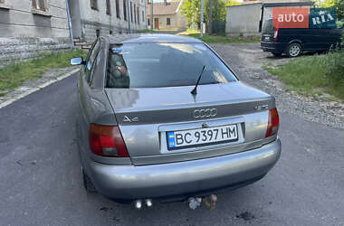 Седан Audi A4 1996 в 