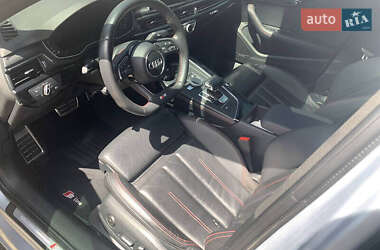 Седан Audi A4 2017 в 
