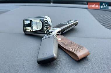 Универсал Audi A4 2018 в 