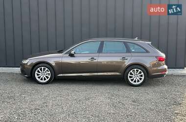 Универсал Audi A4 2018 в 