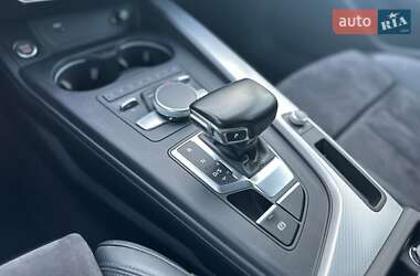 Универсал Audi A4 2018 в 