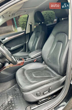 Седан Audi A4 2012 в 