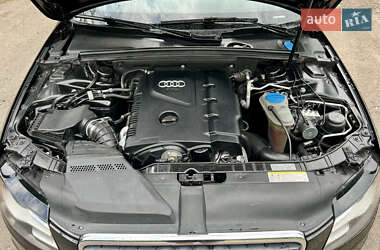 Седан Audi A4 2012 в 
