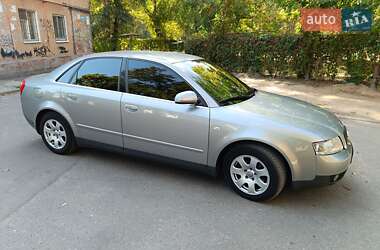 Седан Audi A4 2002 в 