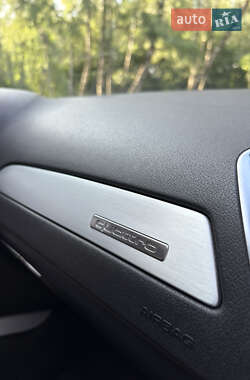 Седан Audi A4 2010 в 