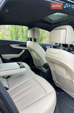Седан Audi A4 2016 в 
