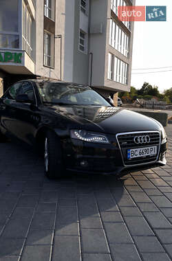 Седан Audi A4 2009 в 