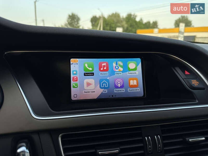 Седан Audi A4 2012 в Киеве
