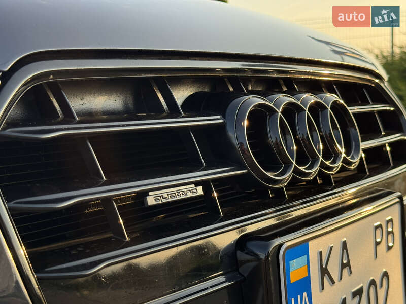 Седан Audi A4 2012 в Киеве
