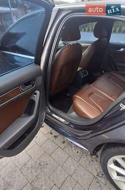 Седан Audi A4 2015 в 