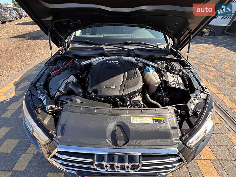 Седан Audi A4 2017 в Львове