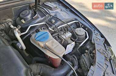 Седан Audi A4 2010 в 