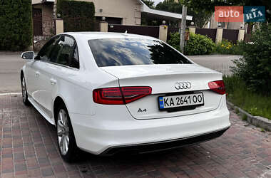 Седан Audi A4 2013 в 