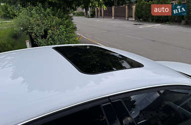 Седан Audi A4 2013 в 