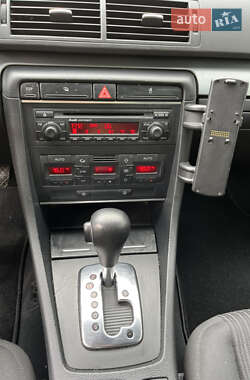 Седан Audi A4 2005 в 