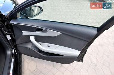 Универсал Audi A4 2020 в 