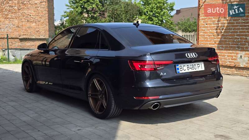 Седан Audi A4 2016 в Львове