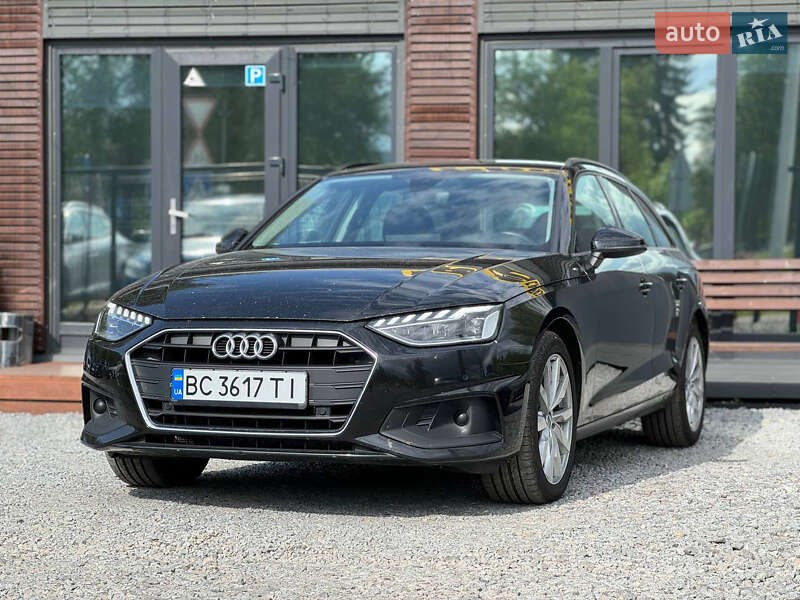 Универсал Audi A4 2019 в 