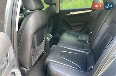 Седан Audi A4 2015 в 