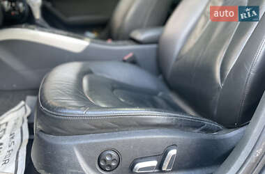 Седан Audi A4 2015 в 