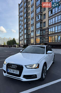 Седан Audi A4 2014 в Чернигове