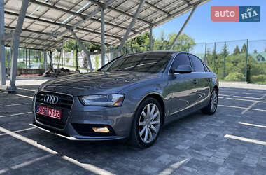 Седан Audi A4 2013 в Львове