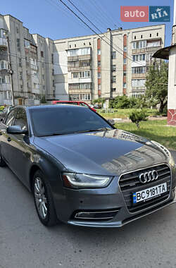 Седан Audi A4 2012 в 