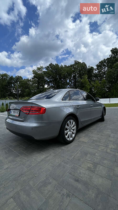 Седан Audi A4 2008 в Луцьку
