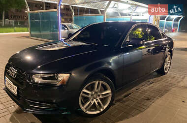 Седан Audi A4 2012 в 