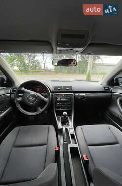 Седан Audi A4 2003 в 