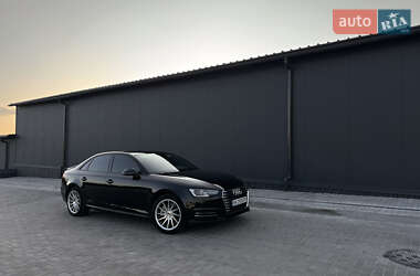 Седан Audi A4 2016 в 