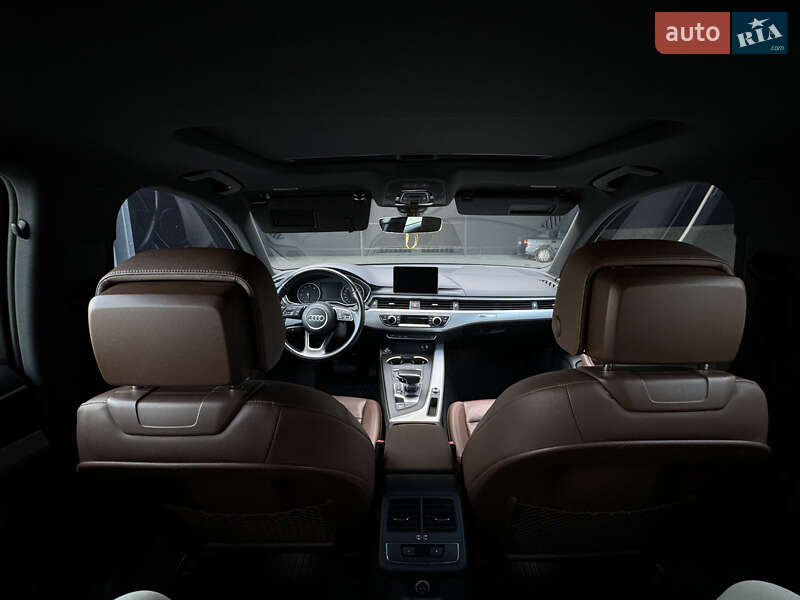 Седан Audi A4 2016 в Новоукраинке