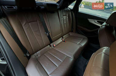 Седан Audi A4 2016 в 