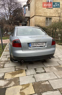 Седан Audi A4 2001 в 
