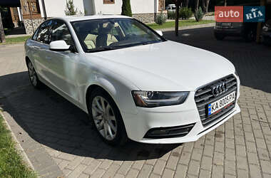 Седан Audi A4 2012 в 