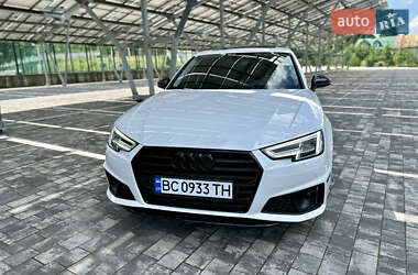 Седан Audi A4 2018 в 