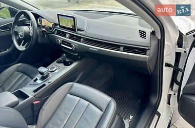 Седан Audi A4 2018 в 