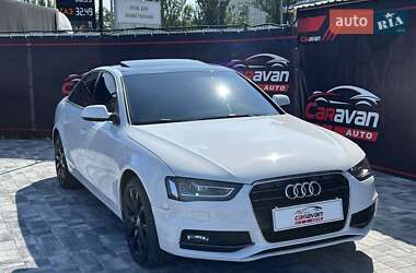 Седан Audi A4 2012 в 