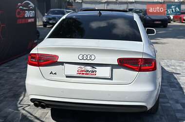 Седан Audi A4 2012 в 