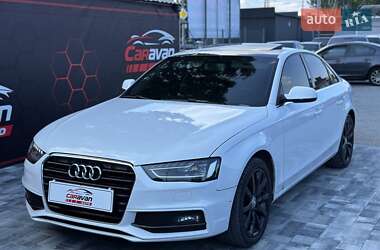 Седан Audi A4 2012 в 